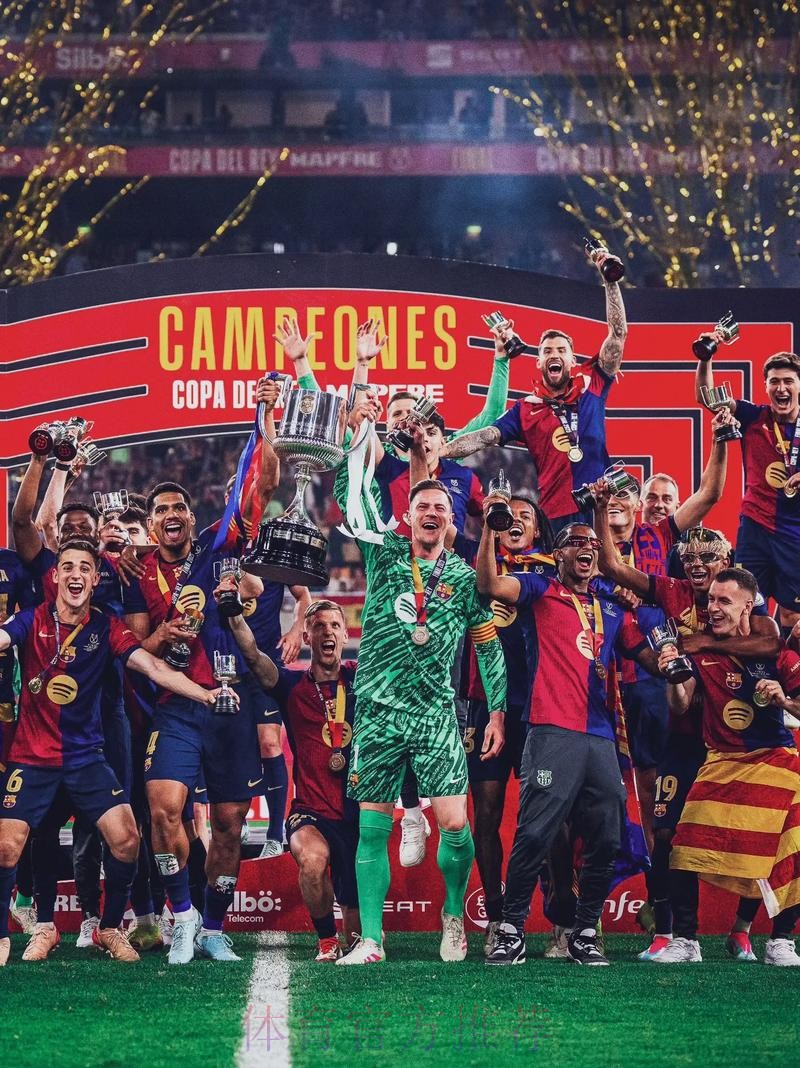 西媒:皇马更衣室渴望击败巴萨 从而专心备战拜仁 西媒:皇马更衣室渴望击败巴萨 从而专心备战拜仁